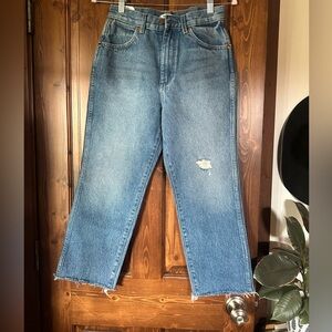 Wrangler cropped jeans- never worn, brand new, tags still on